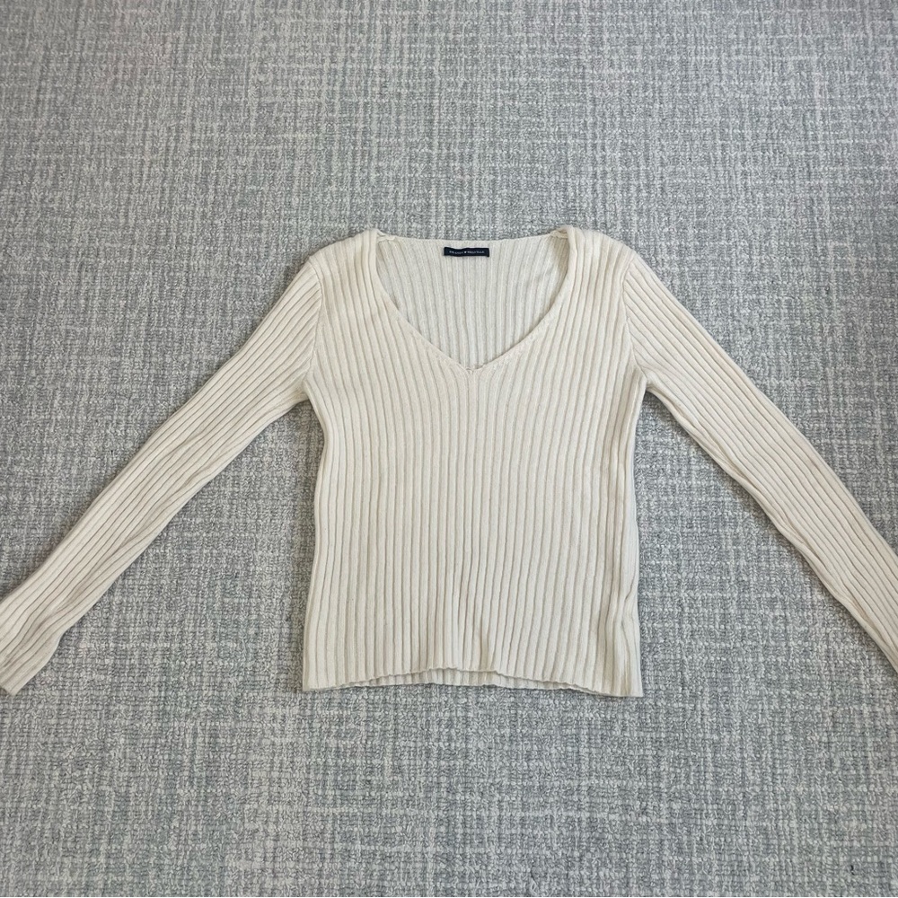 Brandy Melville Cream Ribbed V-Neck Sweater